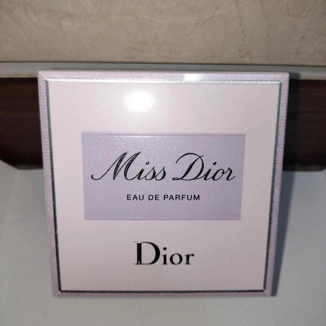 CHRISTIAN DIOR MISS DIOR Eau de Parfum Spray 50mL/1.7oz Perfume Fragrance Sealed